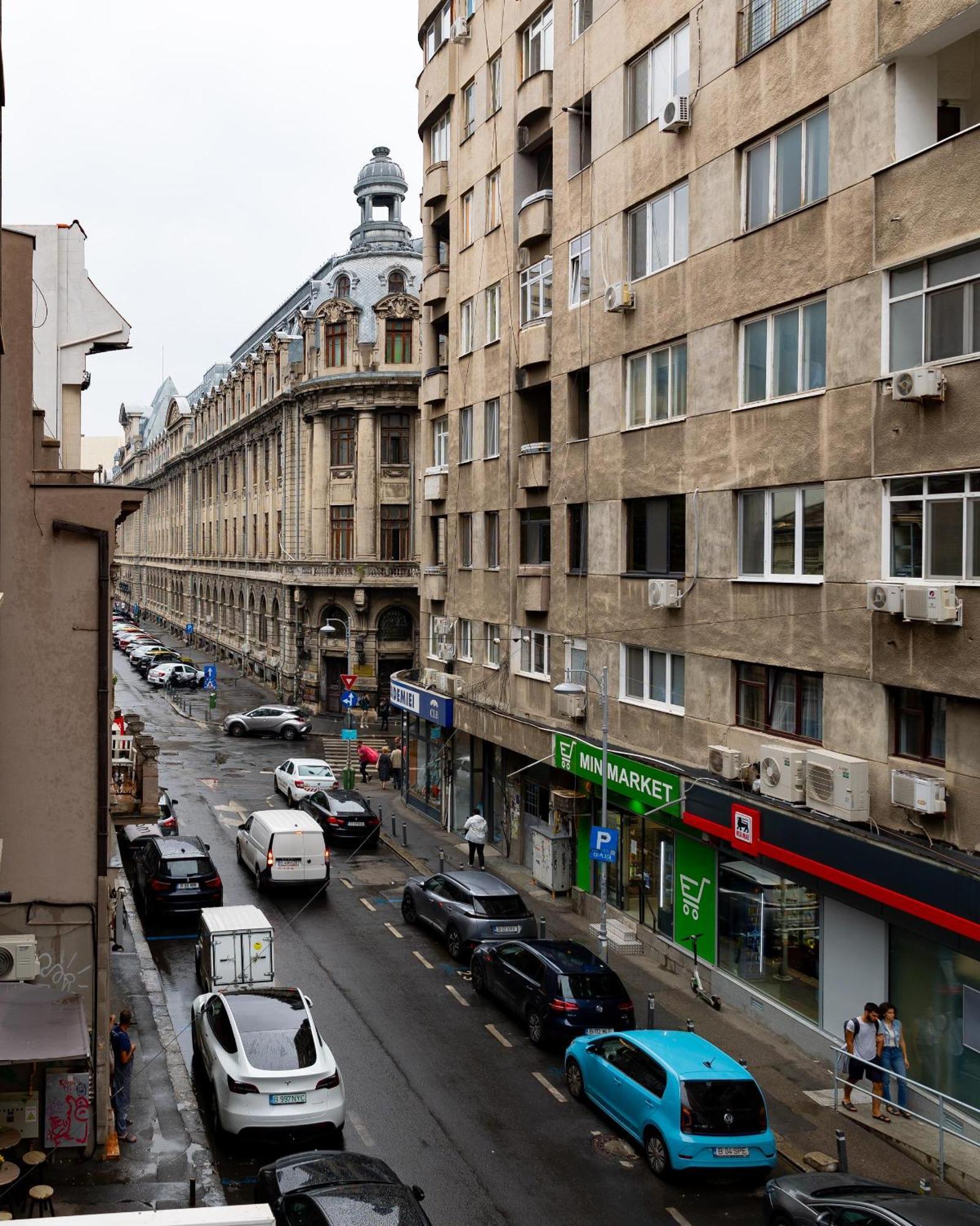 Old City- Big Studio Бухарест Экстерьер фото